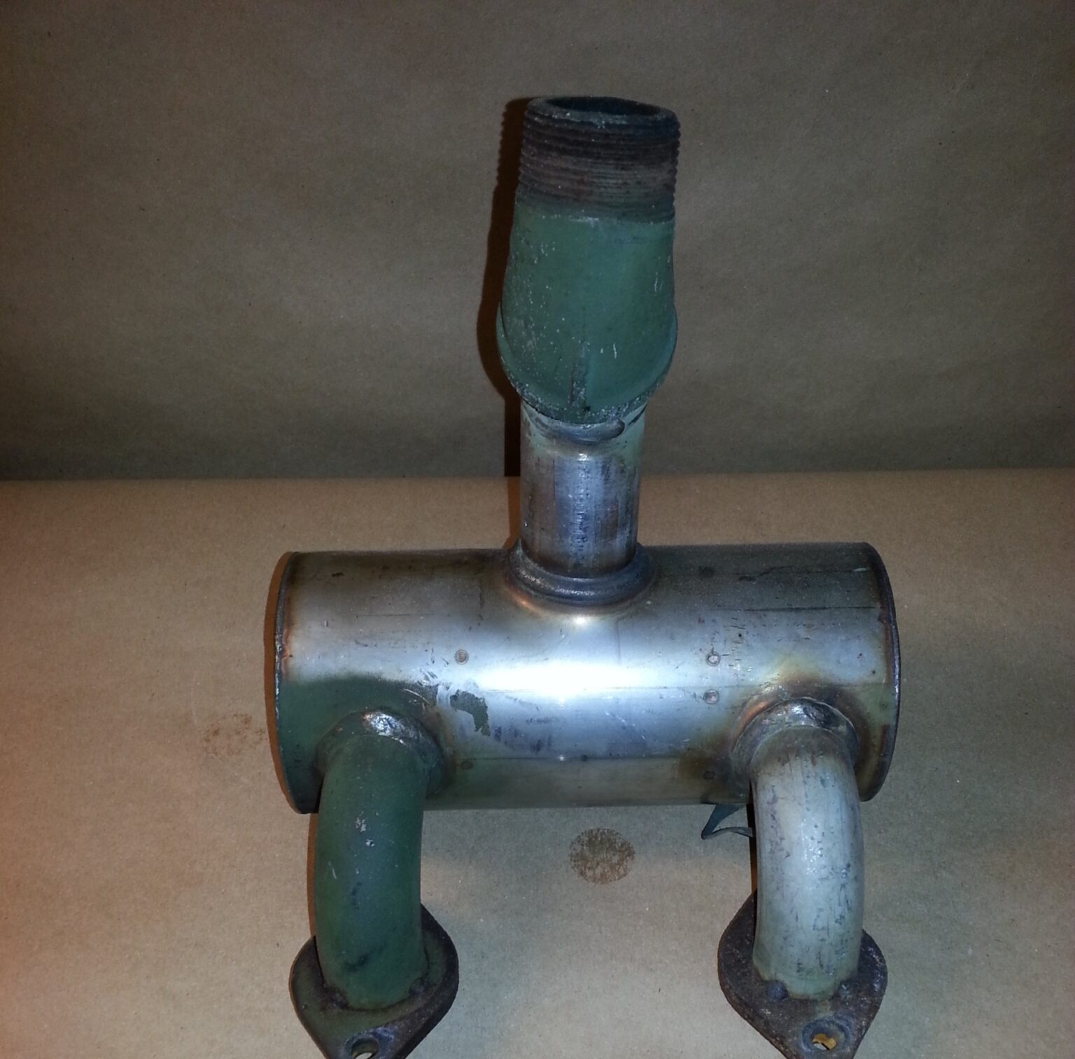 MEP002A-MEP003A-Used-Stainless-Steel-Exhaust-Muffler-NSN-2990-01-038-5275-Reference-Number-155-1129-cropped